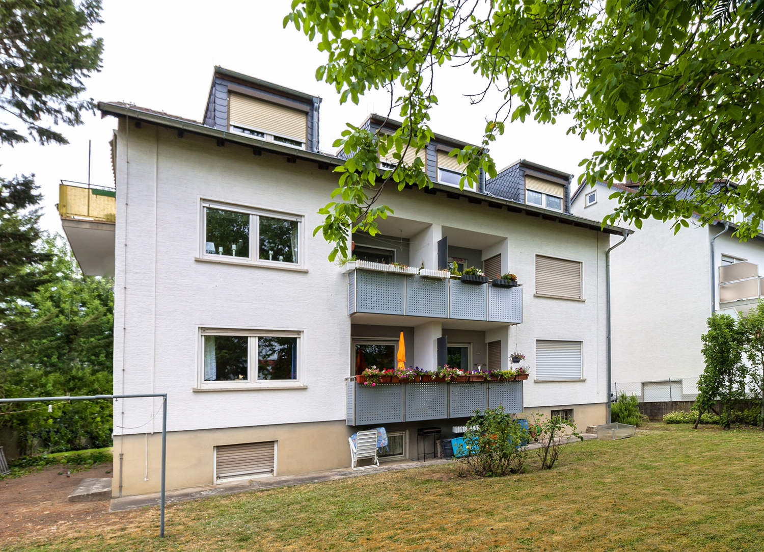 Vollvermietetes 6-Familienhaus in ruhiger Wohnlage von Seeheim-Jugenheim